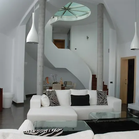 Ancon Villa